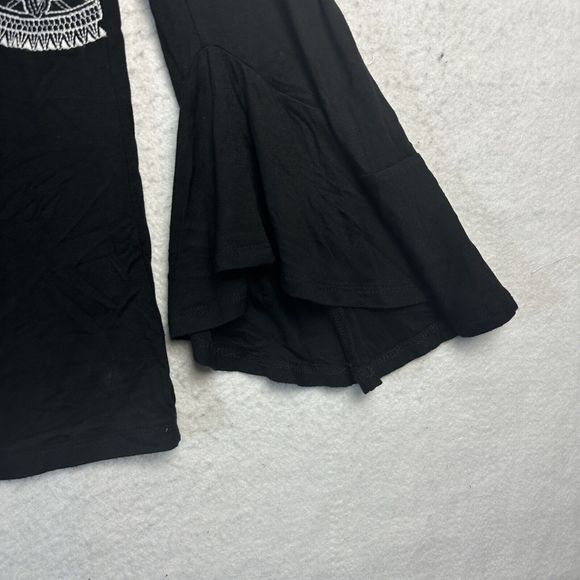 Cupio Blouse Women Medium Black Mandala Pattern Keyhole Back Flared Long Sleeve - Picture 5 of 10